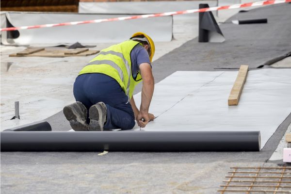 Commercial roofing in Norwalk Commercial roofing in Norwalk